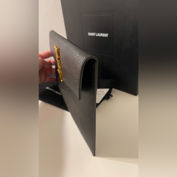 YSL clutch/pouch - Picture 2 of 5